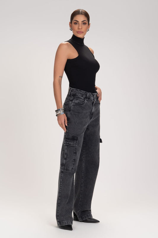 Blusa Frysaide Preta Tricô Gola Alta