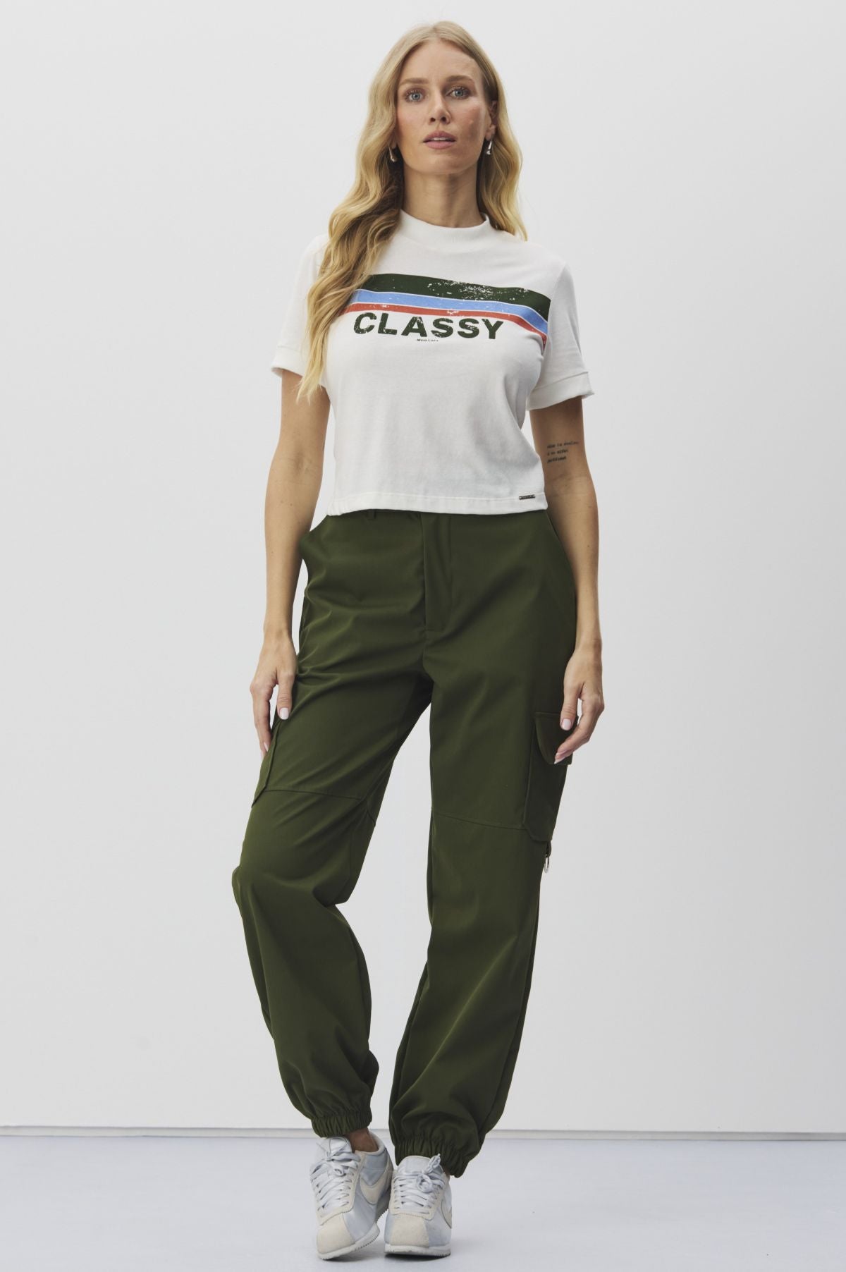 Calça Jogger Meia Loka Verde Cargo Cintura Alta