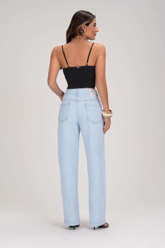 Cropped De Linho Preto Decote Frysaide