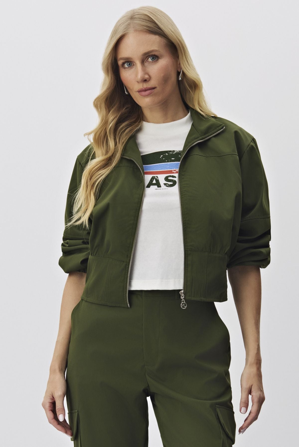 Jaqueta Bomber Meia Loka Verde Gola Alta Zíper