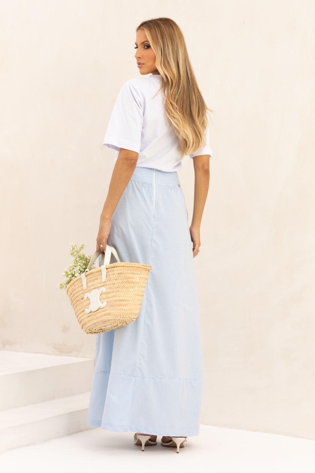 T-Shirt Branca Estampa Liberty Frysaide