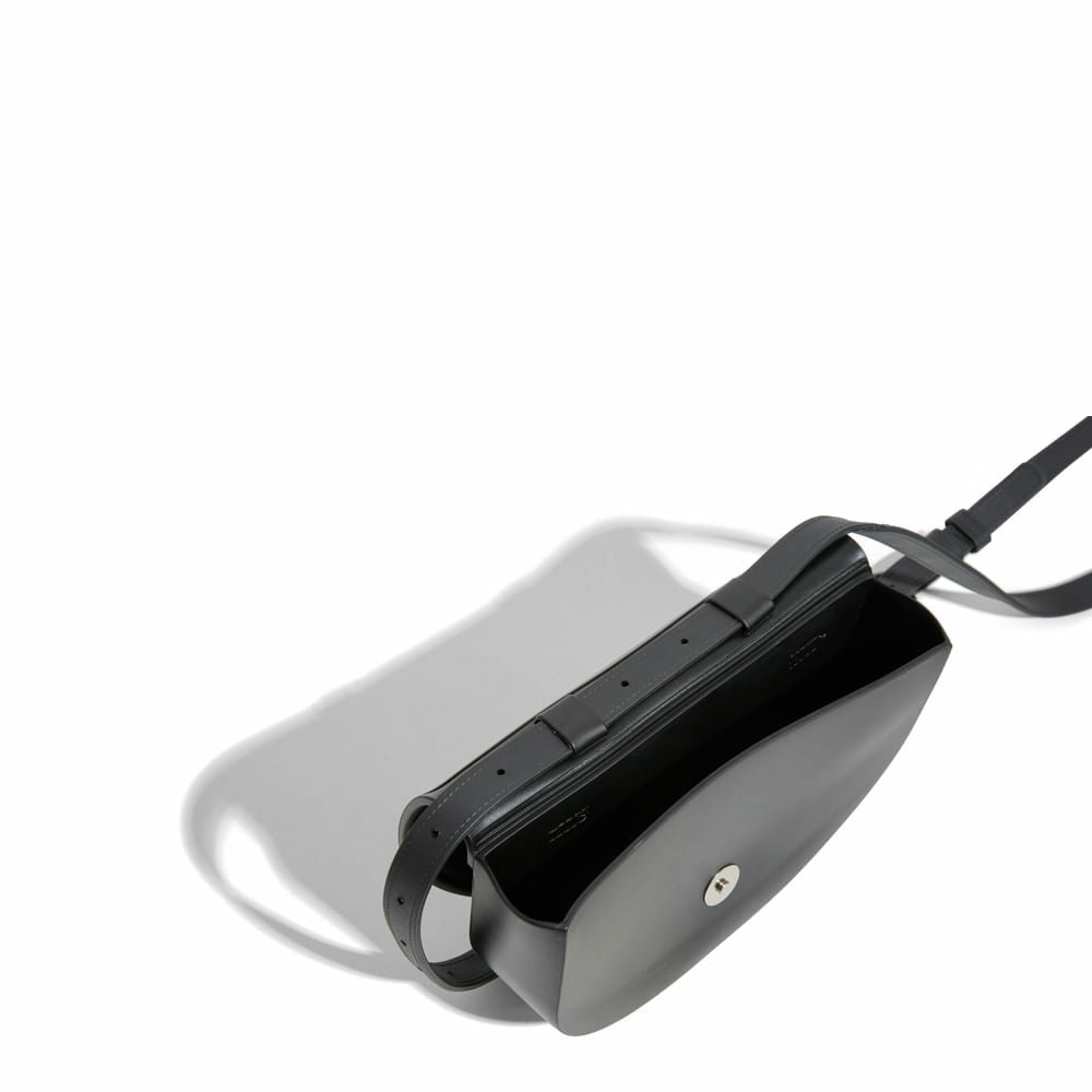 Bolsa Borracha Santa Lolla Preta Meia Lua