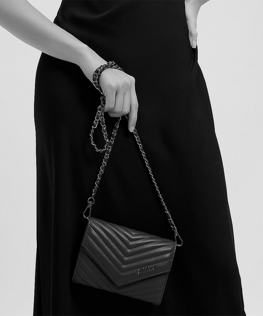 Bolsa Pequena Santa Lolla Pinhão Matelassê