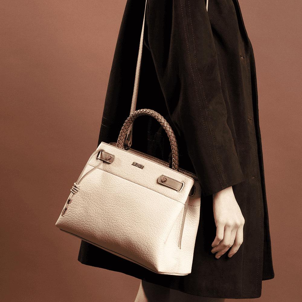 Bolsa Santa Lolla Tote Off White Alça Trançada