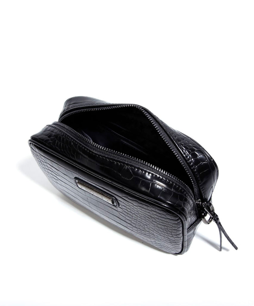 Bolsa Transversal Santa Lolla Preta Verniz