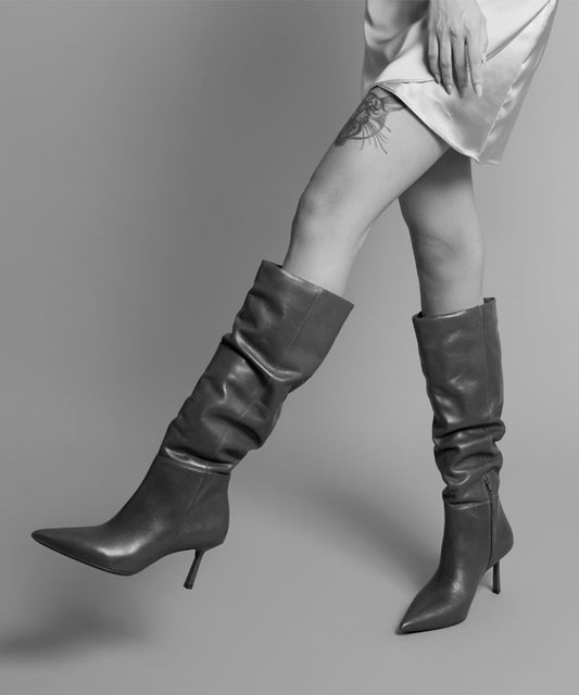 Bota Santa Lolla Couro Cano Alto Preto Salto Fino