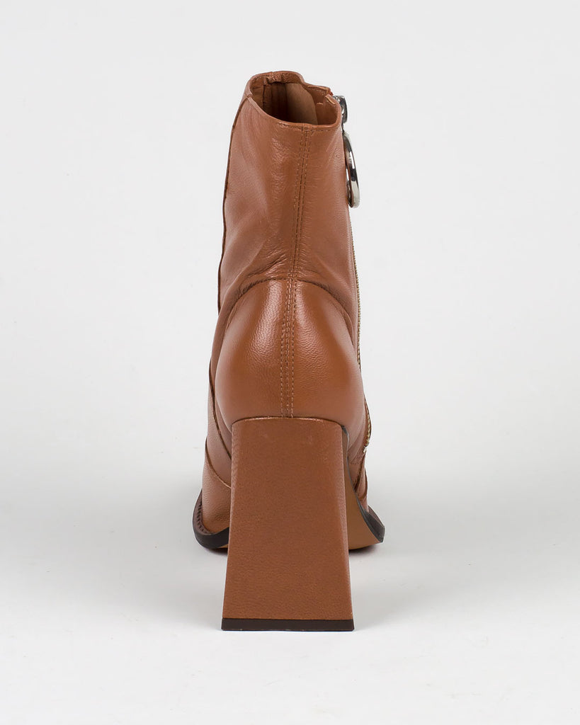 Bota Santa Lolla Marrom Salto Alto Grosso