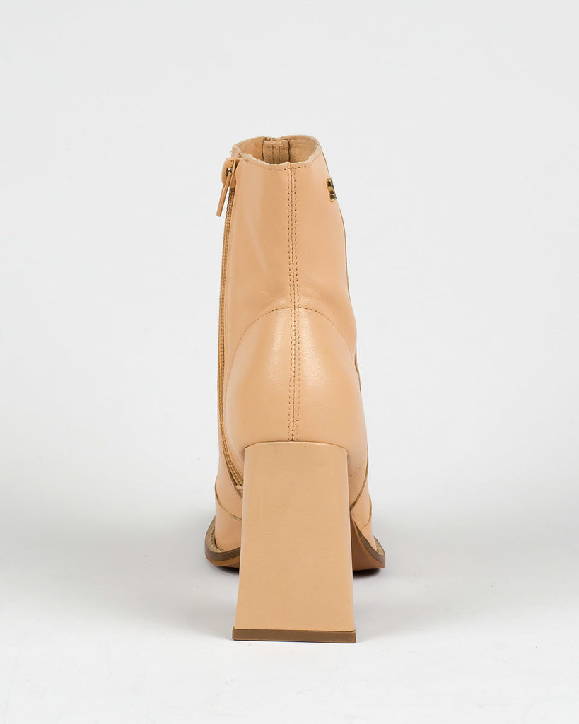 Bota Santa Lolla Salto Grosso Couro Nude Rosado