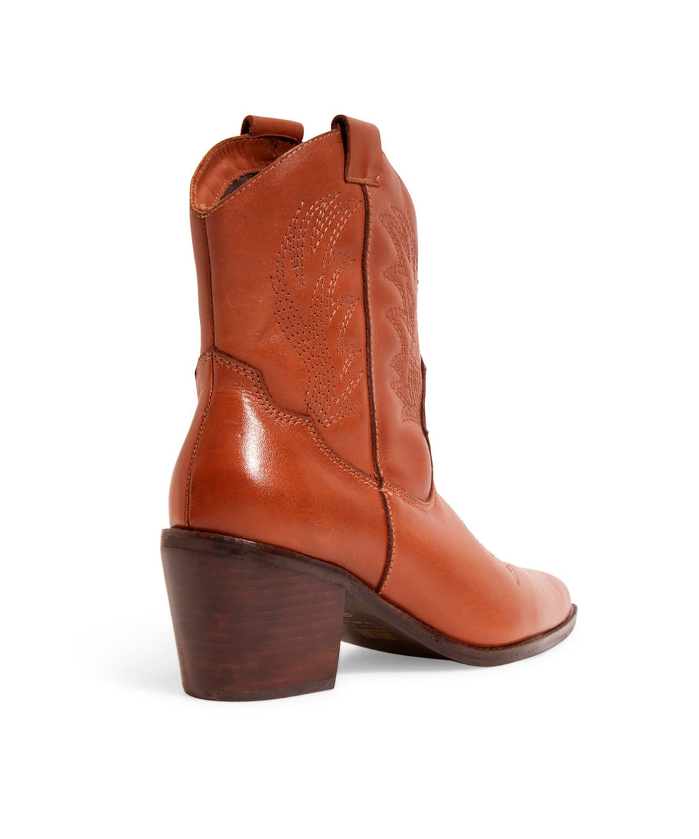 Bota Santa Lolla Western Marrom Cano Baixo Salto Grosso