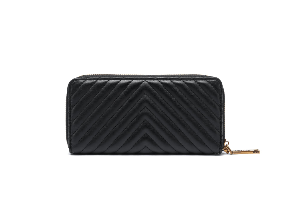 Carteira Santa Lolla Preta Matelassê Alça De Mão