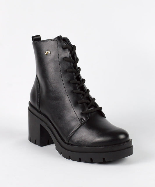 Coturno Preto Salto Bloco Tratorada Via Marte