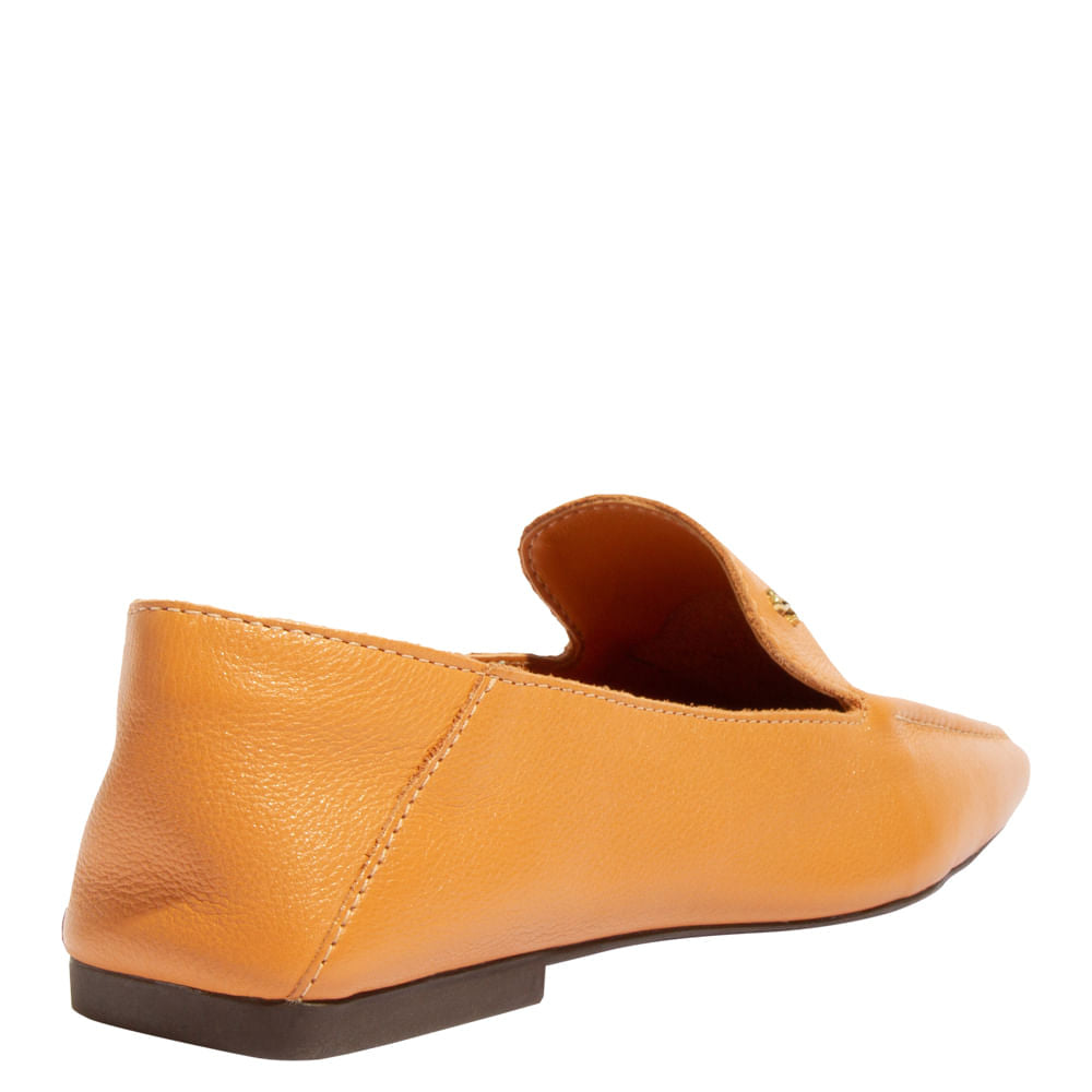 Mocassim Santa Lolla Caramelo Couro Bico Quadrado Ama