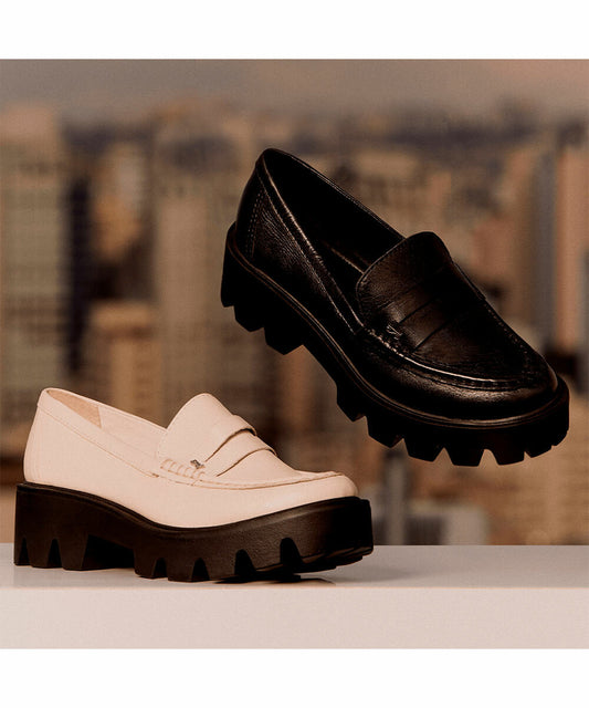 Mocassim Santa Lolla Off White Couro Sola Tratorada