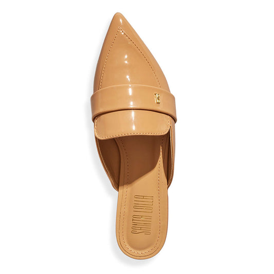 Mule Santa Lolla Caramelo Verniz Bico Fino