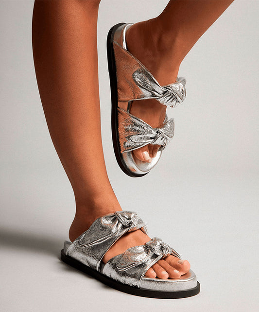 Papete Santa Lolla Splendore Prata Metalizado Laços