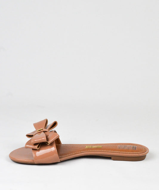 Rasteira Santa Lolla Nude Verniz Laço