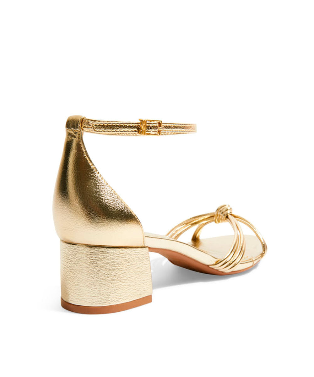 Sandália Santa Lolla Dourada Metalizada Salto Baixo Tiras NóÓ