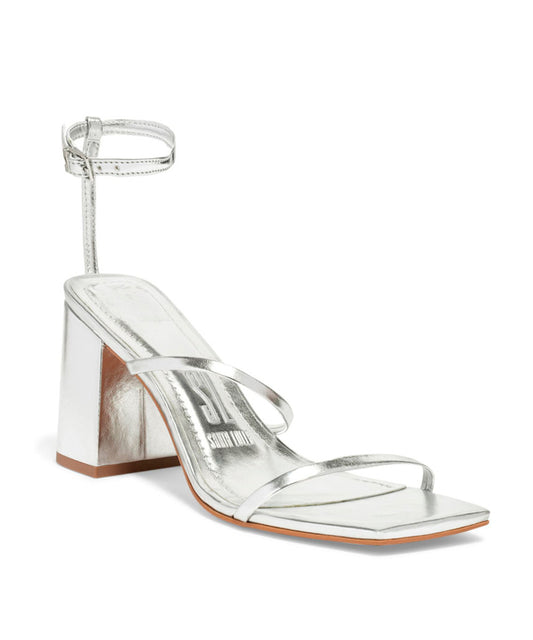 Sandália Santa Lolla Prata Metalizada Salto Grosso Tiras