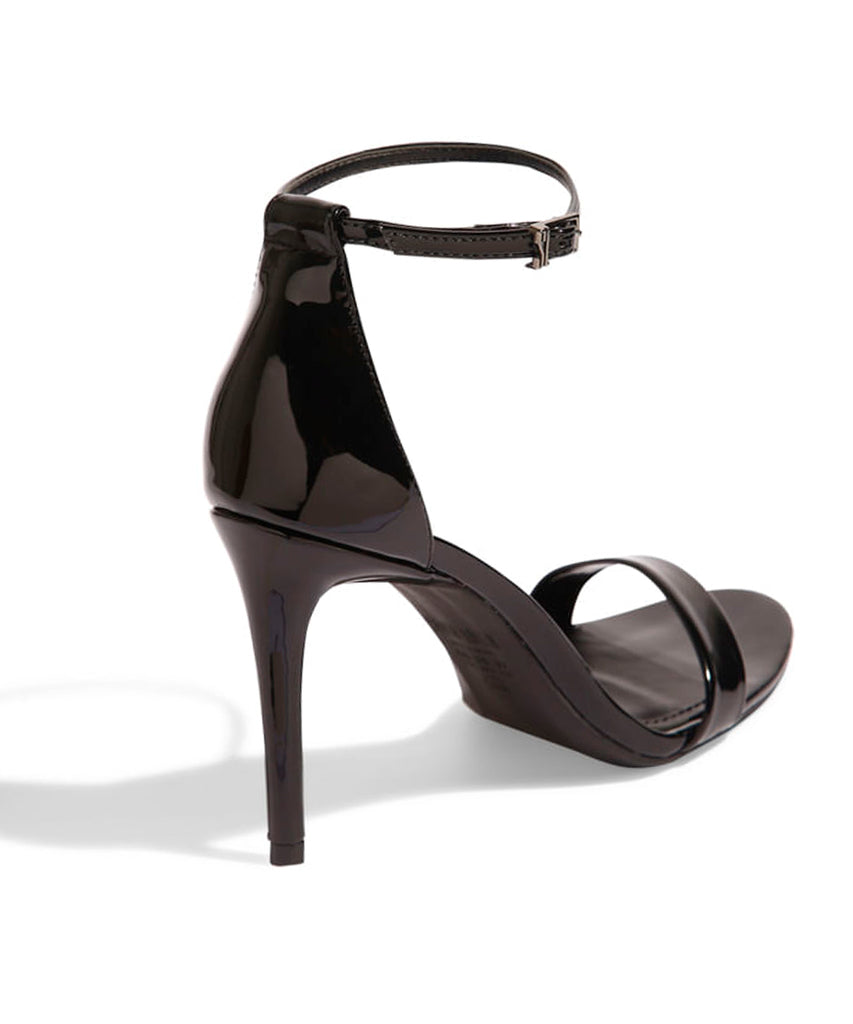 Sandália Santa Lolla Preta Verniz Salto Alto Fino