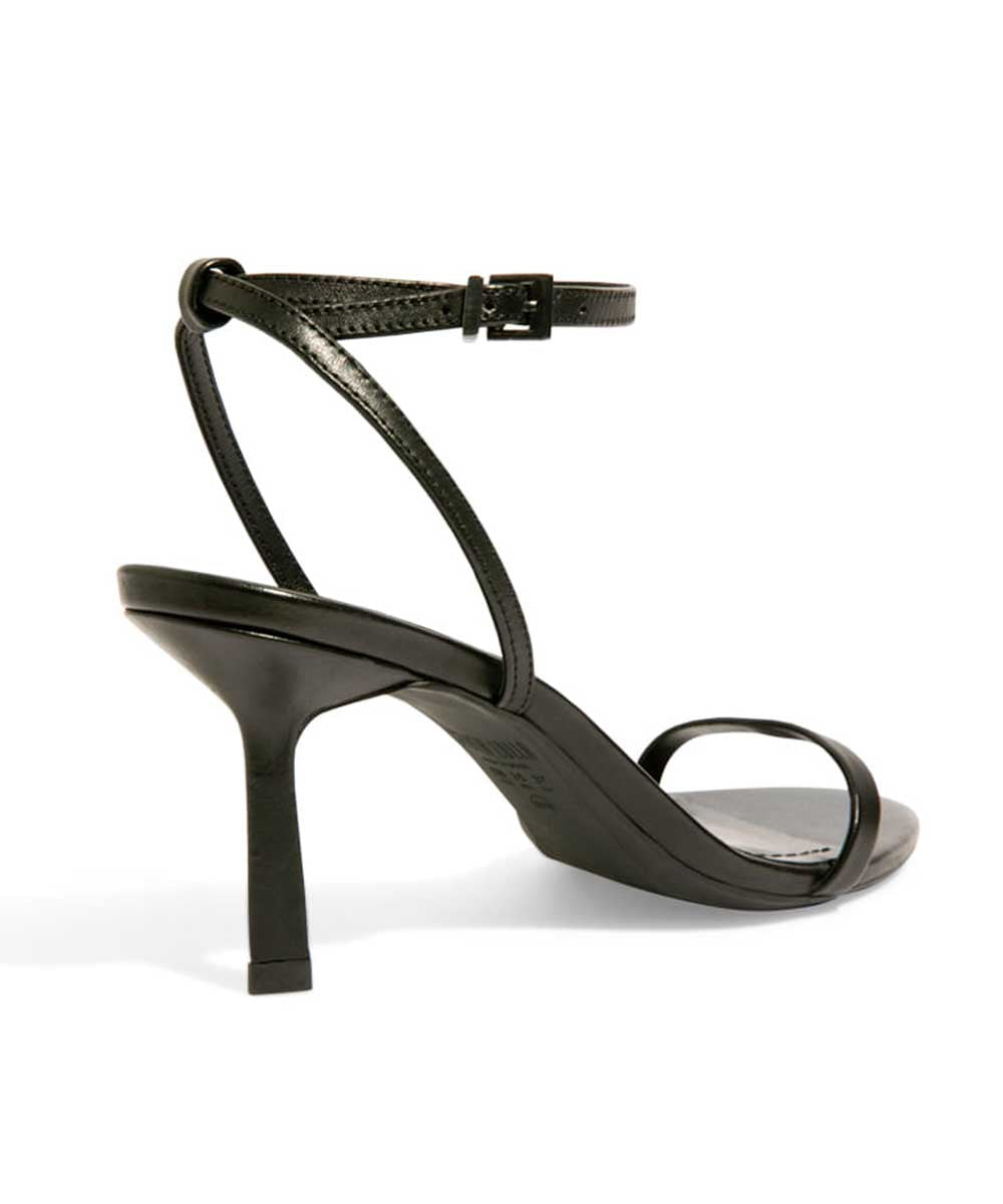 Sandália Santa Lolla Preto Salto Fino