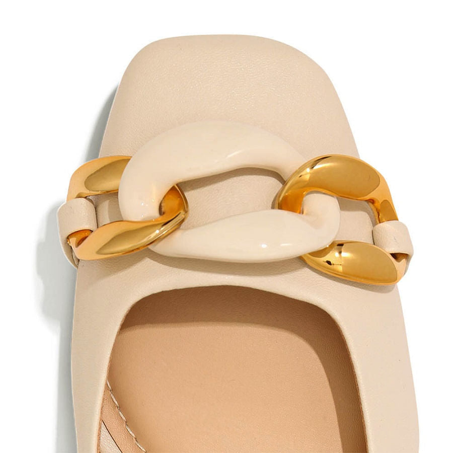 Sapatilha Santa Lolla Off White Correntes Bico Quadrado