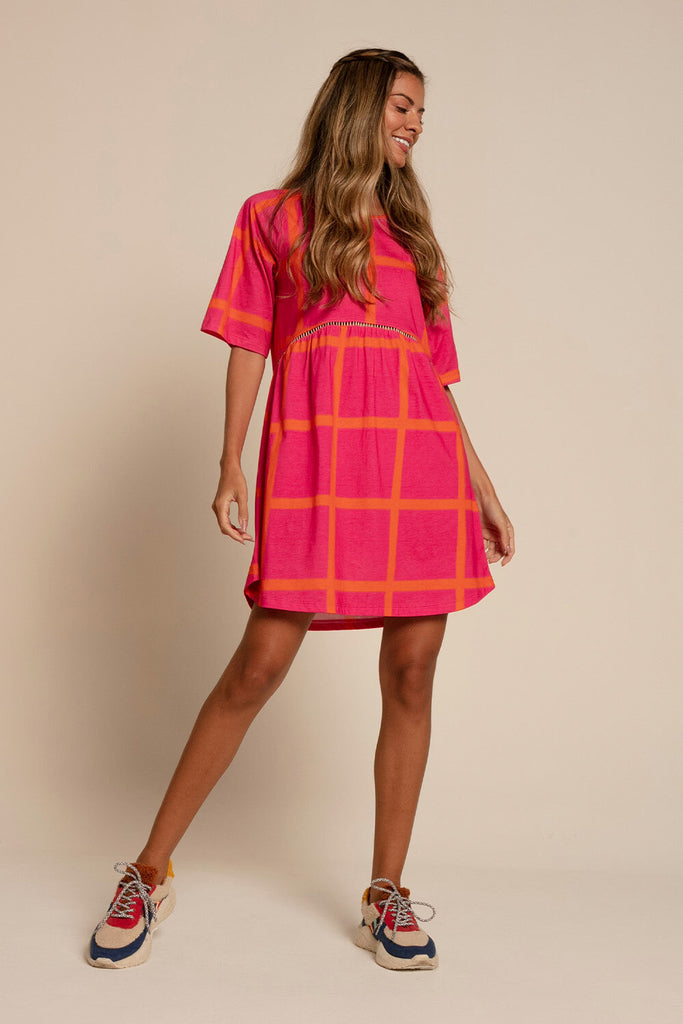 Vestido Curto Xadrez Quente Flô Maria