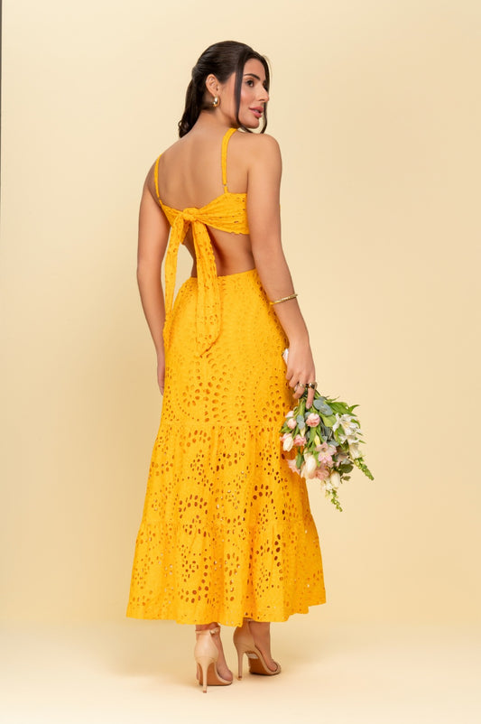 Vestido Midi Laise Frysaide Amarelo Argola Dourada