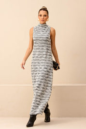 Vestido Longuete Tweed Preto E Prata Gola Alta Frysaide