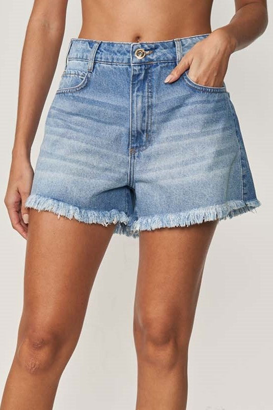 Short Jeans Colcci Azul Claro Barra Desfiada