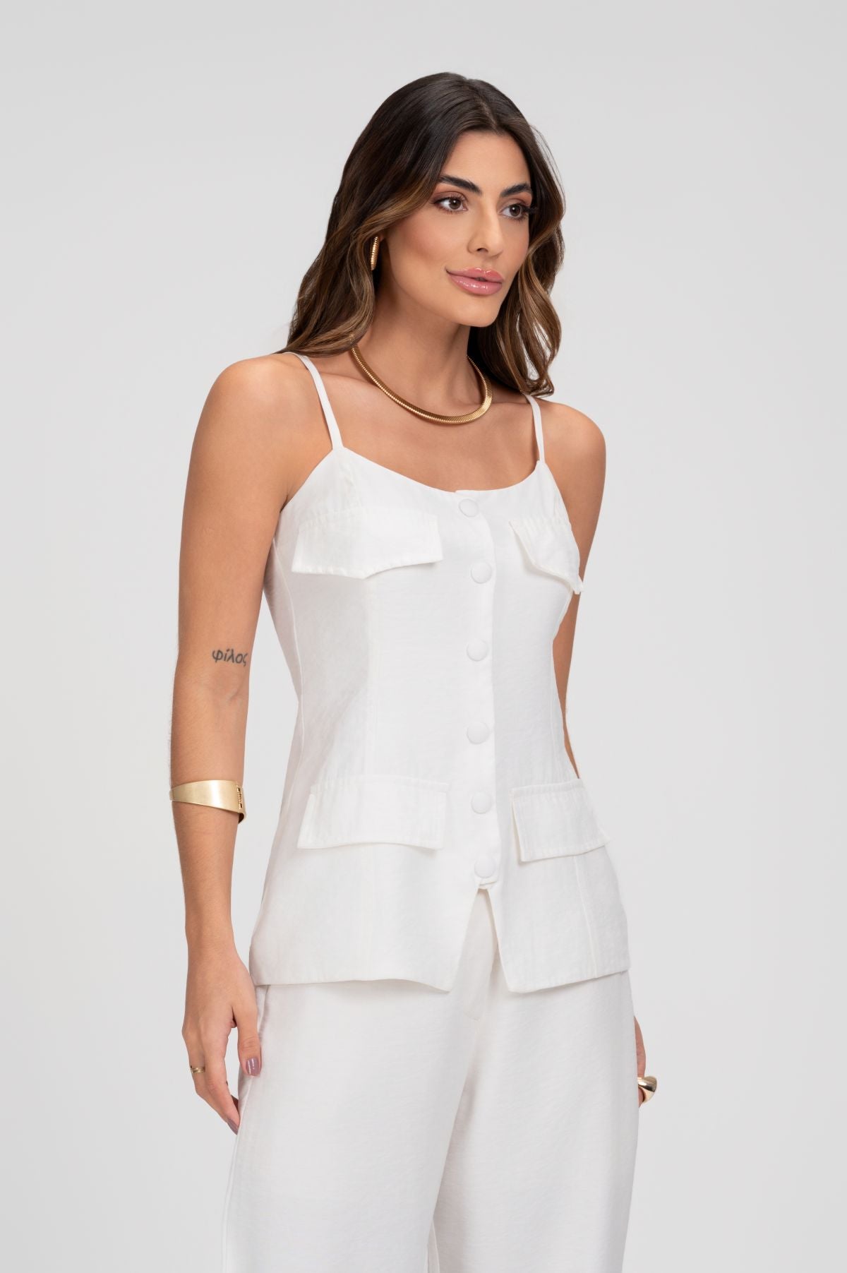 Blusa Alongada Off White Com Lapelas Frysaide