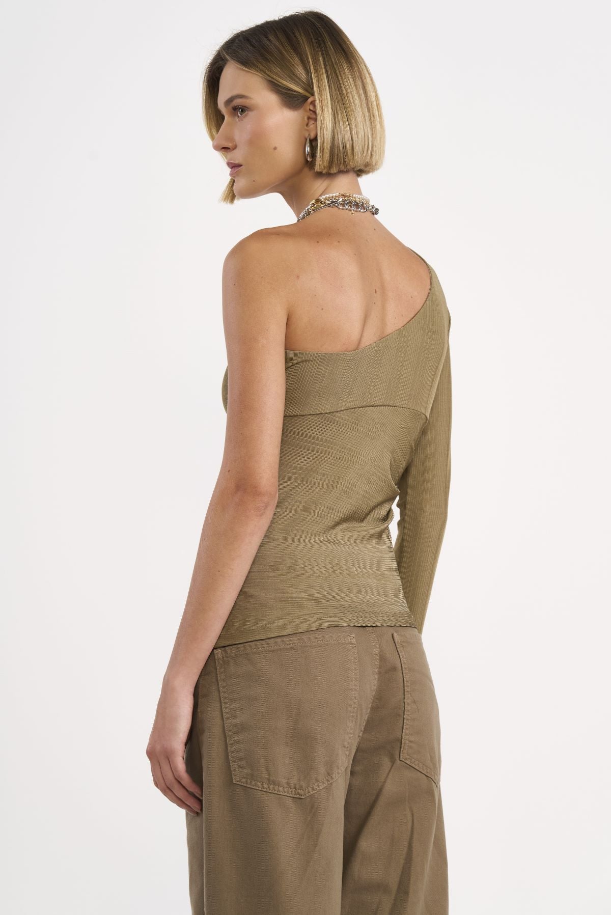 Blusa Colcci Bege Um Ombro Só Canelada