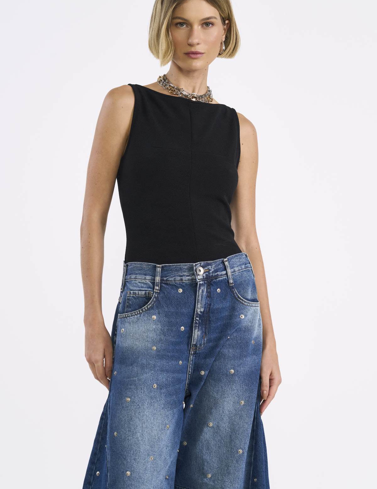 Blusa Colcci Preta Gola Alta Costura Aparente