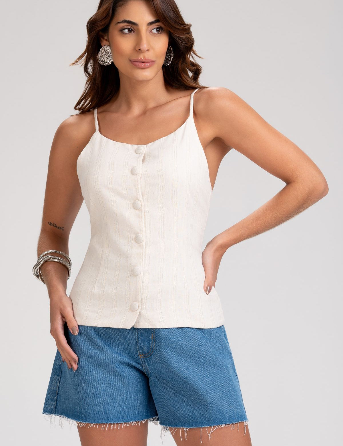 Blusa Cropped Frysaide Off White Linho Fio Dourado