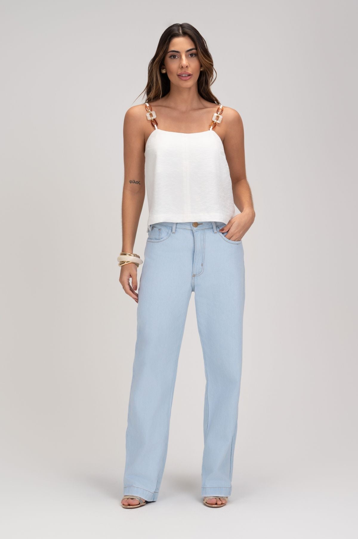 Blusa De Alfaiataria Off White Acrílico Frysaide