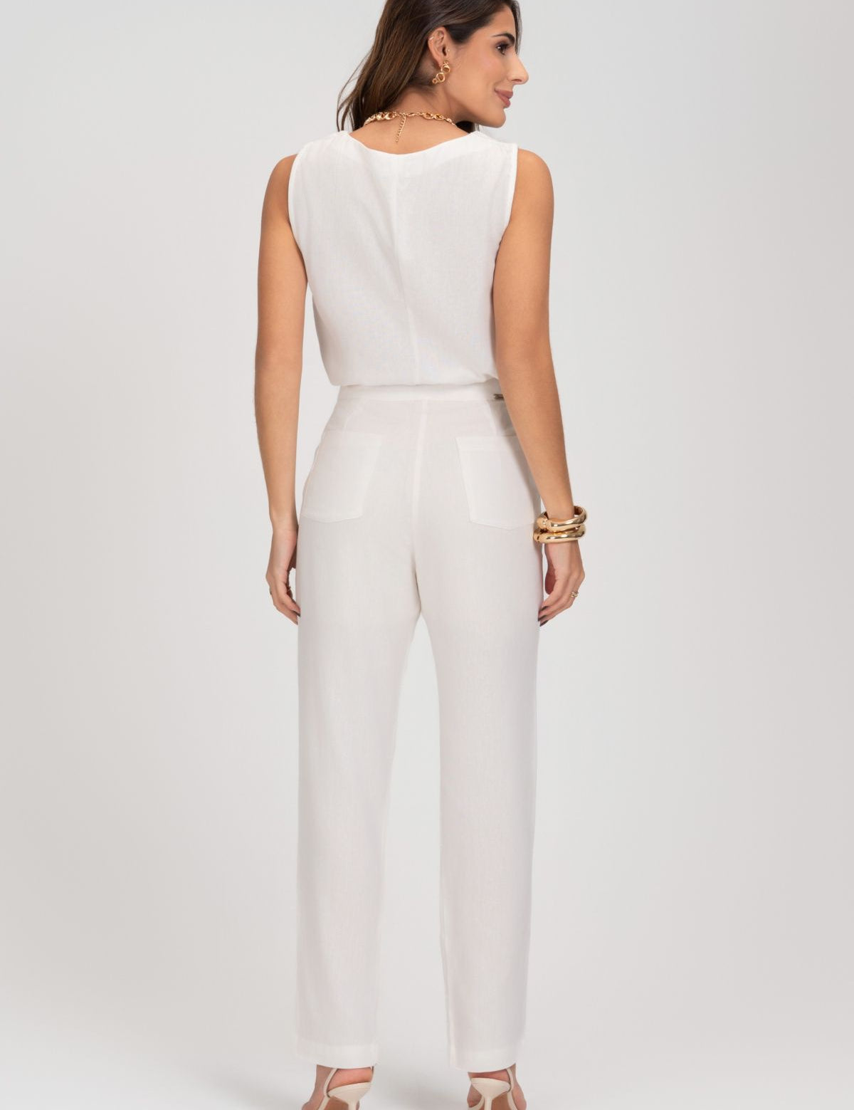 Blusa De Linho Off White Com Babado Frysaide