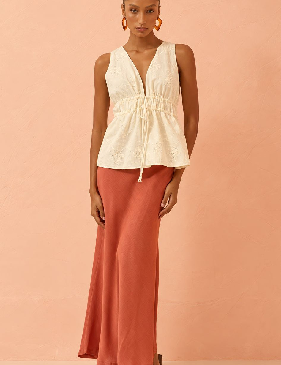Blusa Flo Maria Off White Laise Costas Abertas