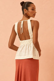 Blusa Flo Maria Off White Laise Costas Abertas