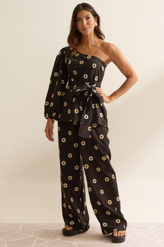 Blusa Flo Maria Preta Um Ombro Só Bordada