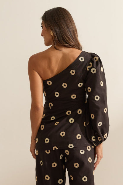 Blusa Flo Maria Preta Um Ombro Só Faixa Cintura
