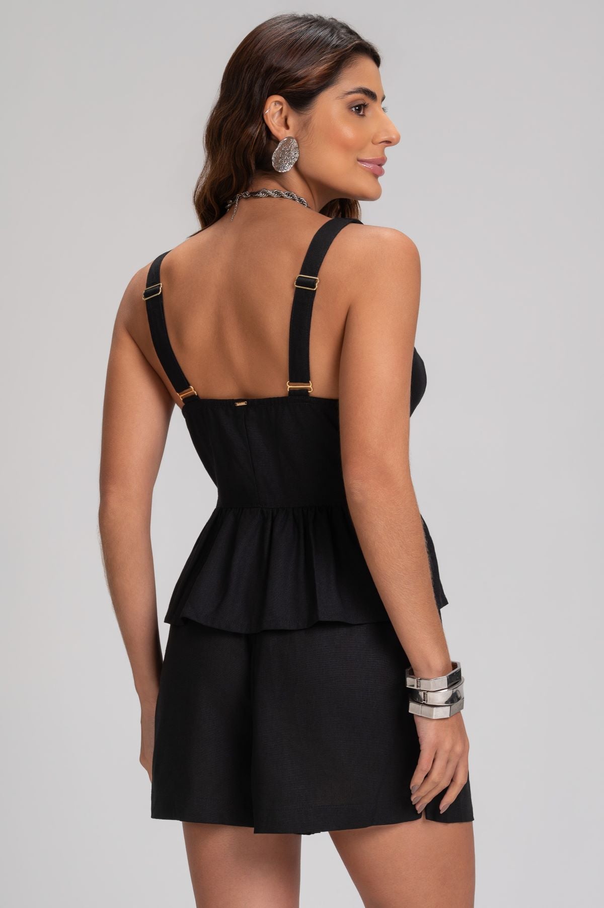 Blusa Frysaide Preta Linho Peplum Alças Largas