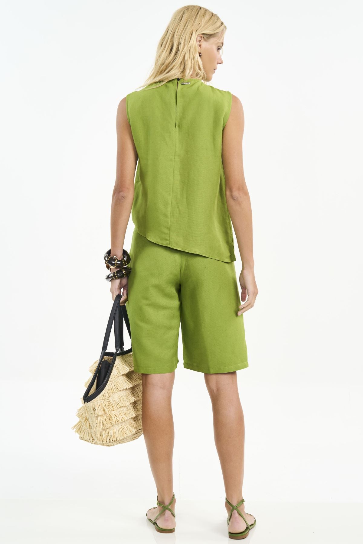 Blusa Linho Colcci Verde Barra Assimétrica