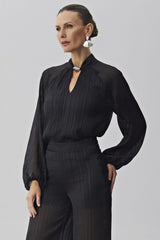Blusa Meia Loka Preta Listras Lurex Gola Alta