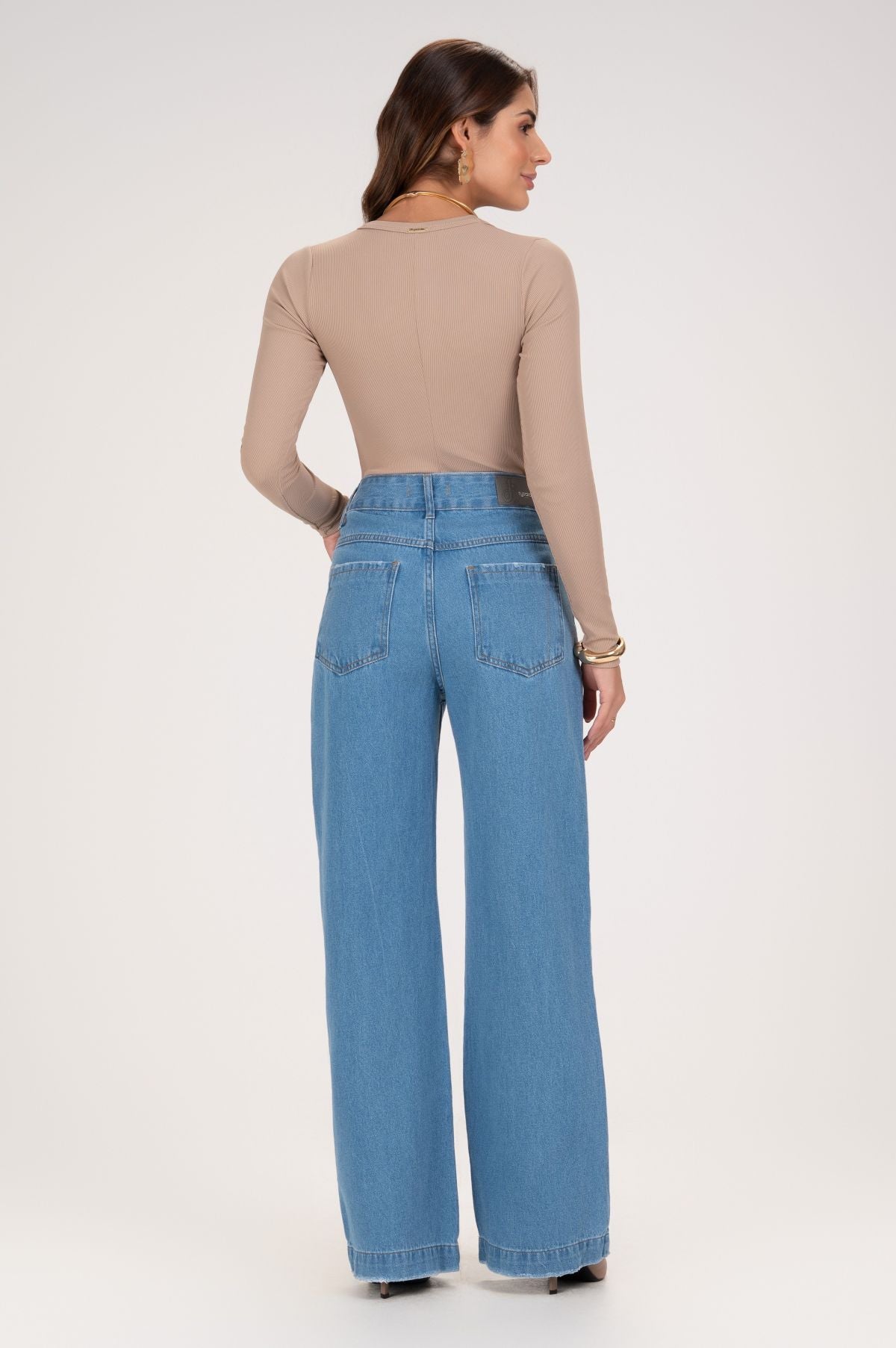 Body Canelado Frysaide Bege Decote Quadrado