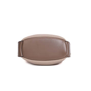 Bolsa Saco Santa Lolla Bege Corrente Dourada