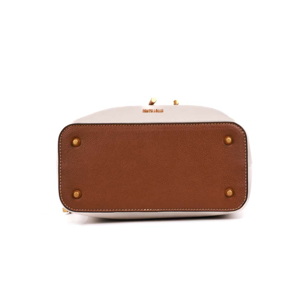 Bolsa Saco Santa Lolla Off White Detalhes Caramelo
