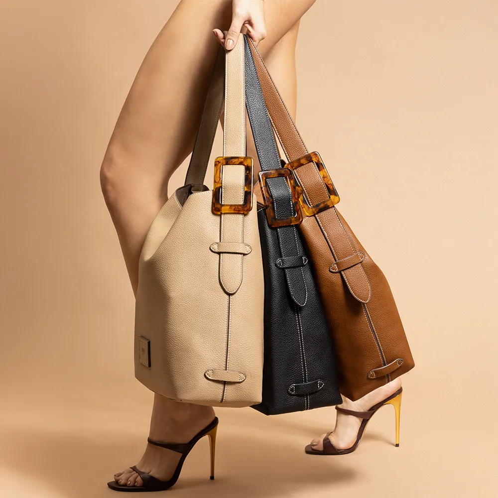 Bolsa Santa Lolla Marrom Com Clutch