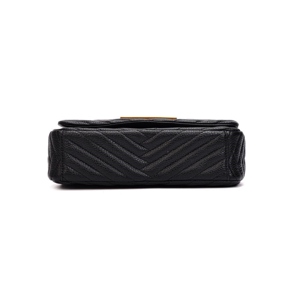 Bolsa Santa Lolla Preta Alça De Ombro Corrente