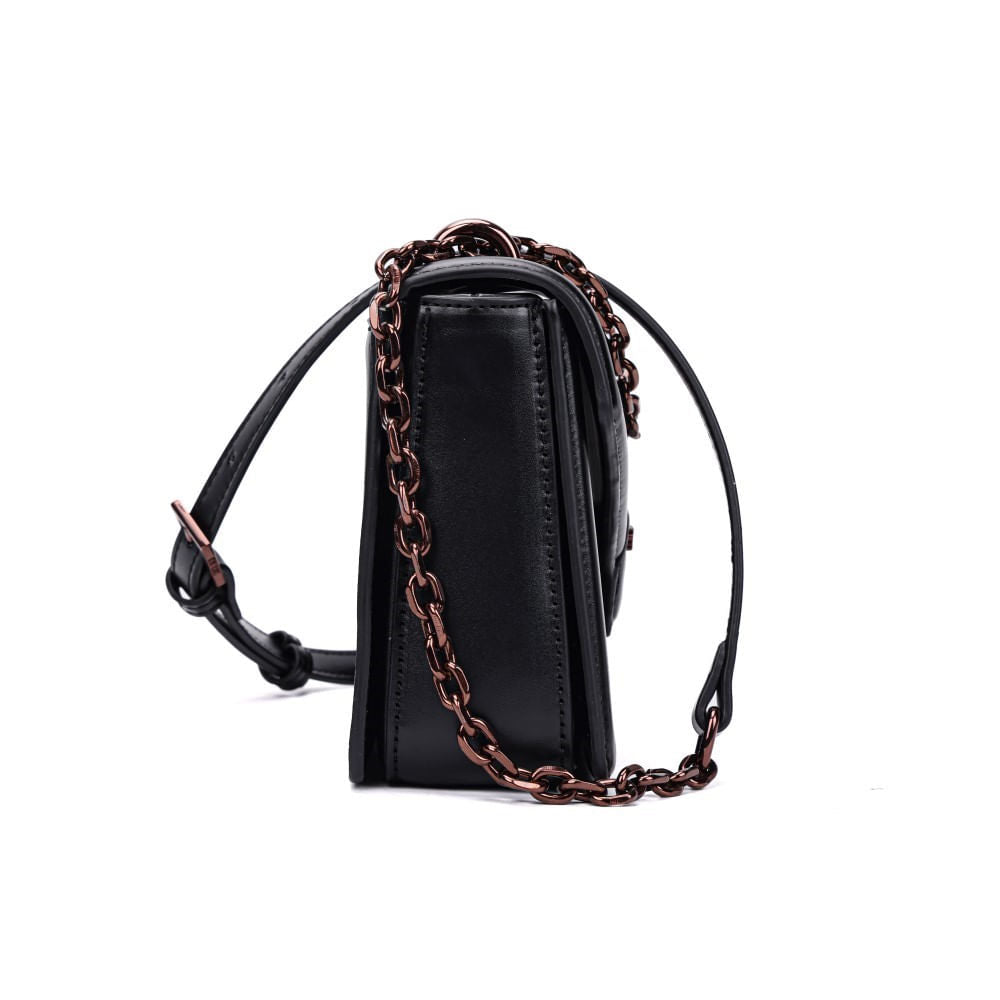 Bolsa Santa Lolla Preta Alça Transversal Correntes