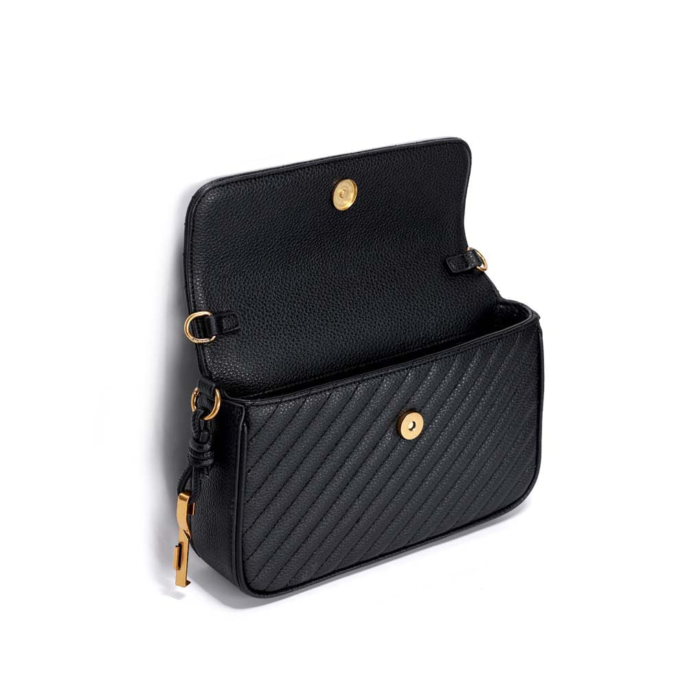 Bolsa Transversal Santa Lolla Preta Matelassê Corrente