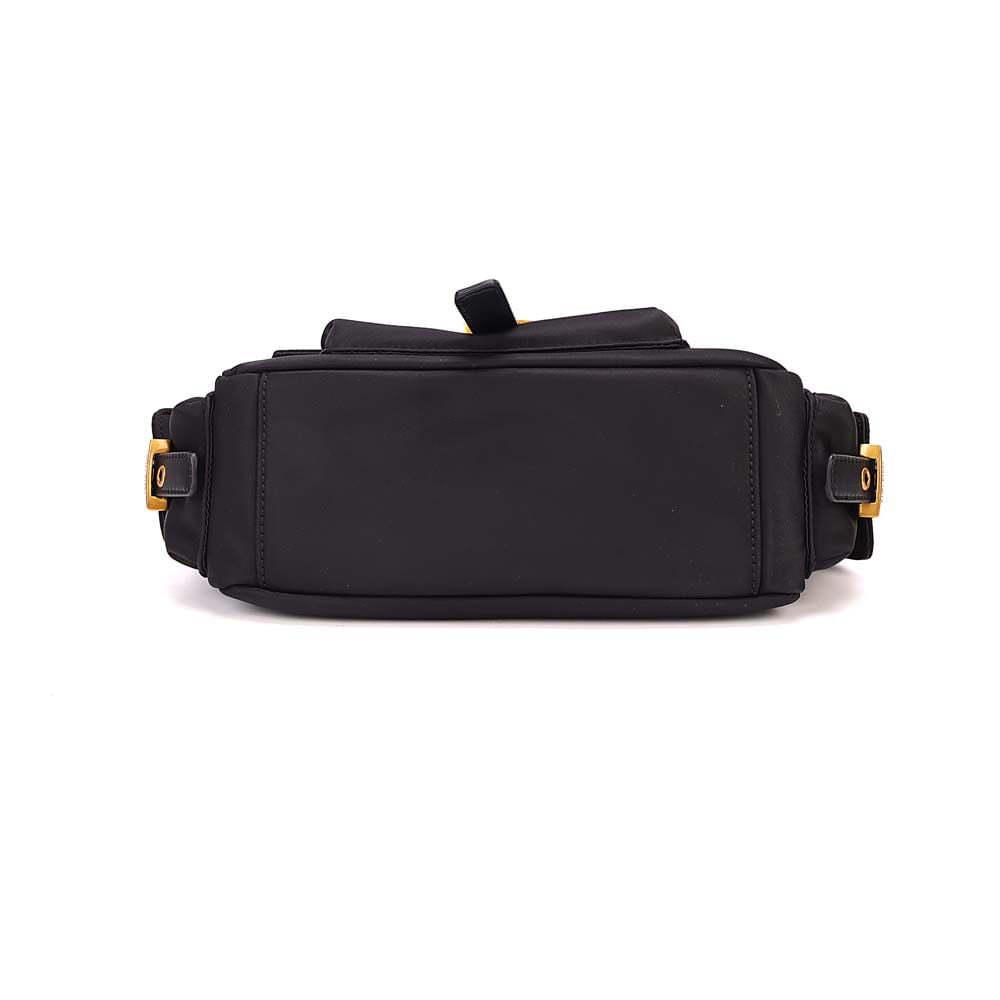 Bolsa Transversal Santa Lolla Preta Nylon Alça Ajustável